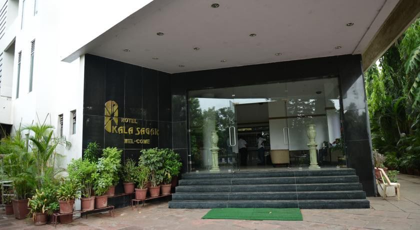 Hotel Kala Sagar Pimpri-Chinchwad Exterior photo
